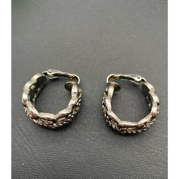 Vintage Avon Wide Hoop Intricate Earrings Ball Rope Heart Antiqued Silver Tone - Picture 2 of 5